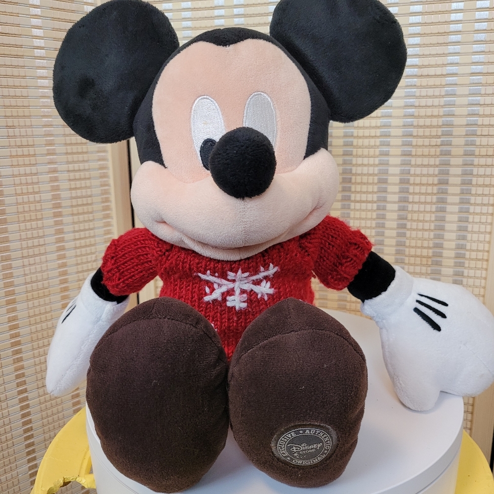 Mickey mouse in Jeans and Holiday sweater